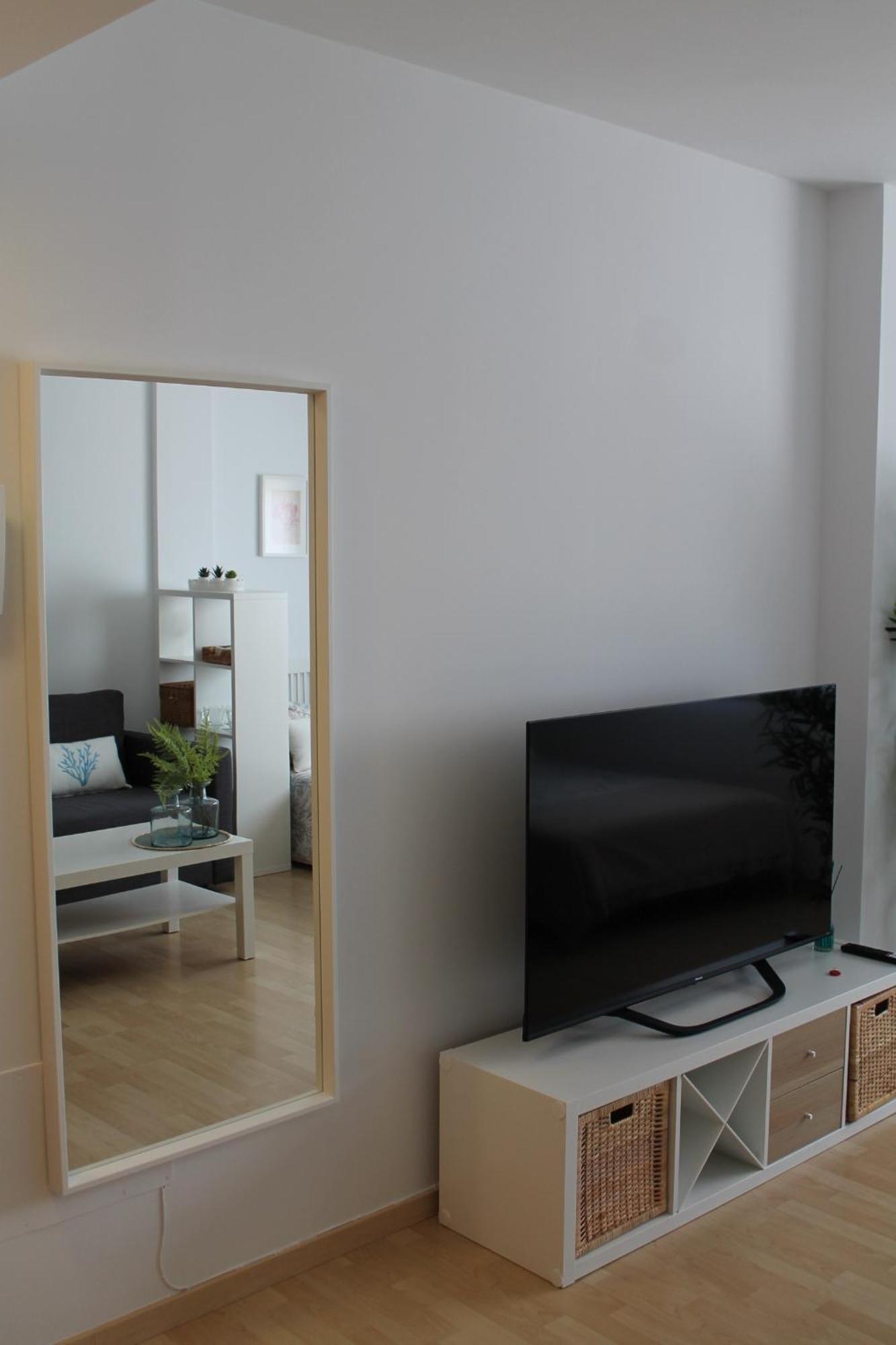 Apartamento Paseo Maritimo Málaga Exterior foto