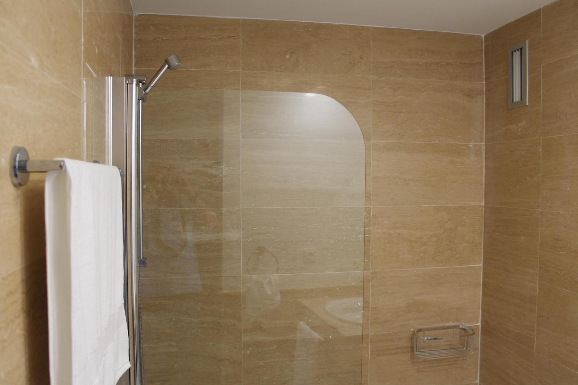 Apartamento Paseo Maritimo Málaga Exterior foto